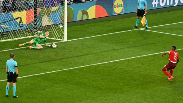 Anglia kalon pas penalltive, Zvicra i thotë lamtumirë Europianit