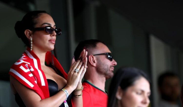 “Ronaldo humbi dhe ti poston?!”, ndjekësit ‘kryqëzojnë’ Georginën për fotot