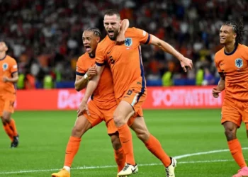 (VIDEO) Pas 20 vjetësh, Holanda “fluturuese” mund me përmbysje Turqinë, prek gjysmëfinalen