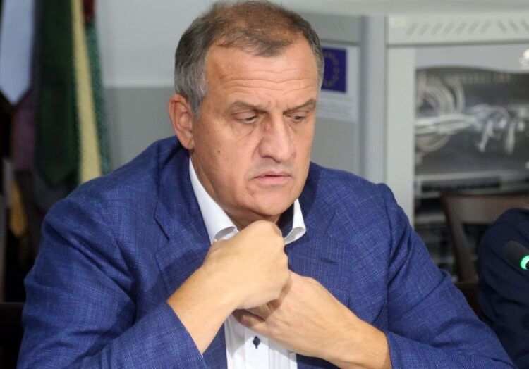 BIRN: Si u ngrit skema e korrupsionit dhe pastrimi i parave, restoranti në pronësi të kompanisë së bashkëshortes së Ilir Beqaj!