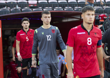 Motivohet nga Strakosha dhe ka si model Manuel Neuer, talenti Klidman Lilo: Me punë dhe përkushtim arrihet gjithçka