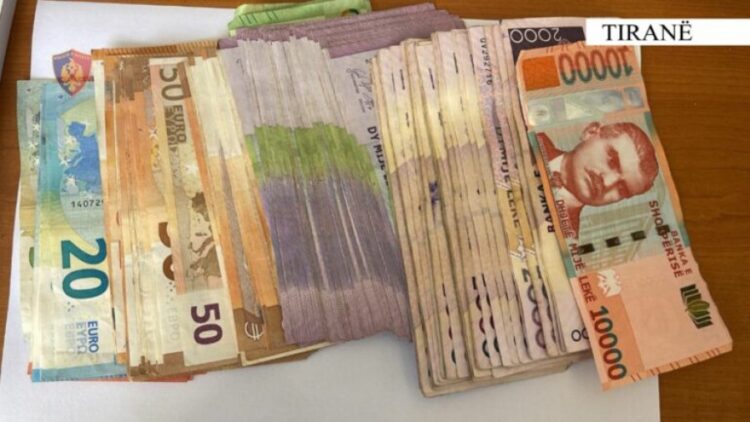 Organizonin lojëra fati, përfundojnë në pranga 11 persona në Tiranë