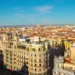 Temperatura të larta në Madrid, turistët ankohen për vapën: Nga toka del zjarr, as uji nuk na mjafton