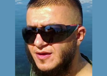 Me precedentë kriminalë, kush është personi që iu vendos lënda plasëse pranë banesës