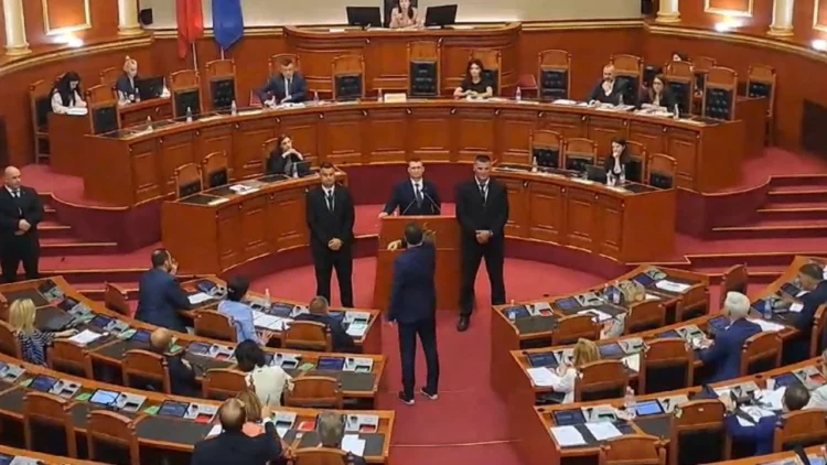 Raportimi i kreut të SPAK-ut/ Noka i shkon në foltore Dumanit, ndërhyn Garda