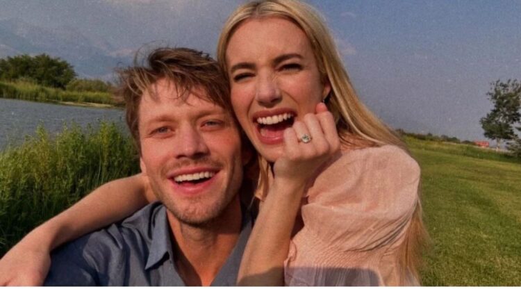 Emma Roberts ndan lajmin e ëmbël me fansat: Jam fejuar