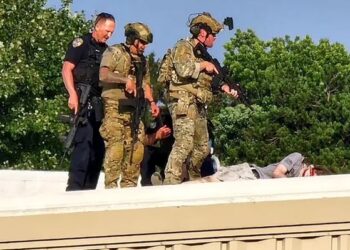 Identifikohet 20 vjeçari që qëlloi mbi Donald Trump, u ekzekutua nga shërbimi sekret