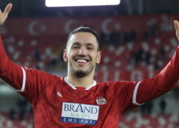 Zyrtare/ Rey Manaj tregon skuadrën ku do të luaj sezonin e ardhshëm