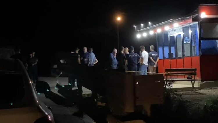 Emrat/ Të shtënat me armë zjarri në Thumanë, si u plagosen tre kushërinjtë