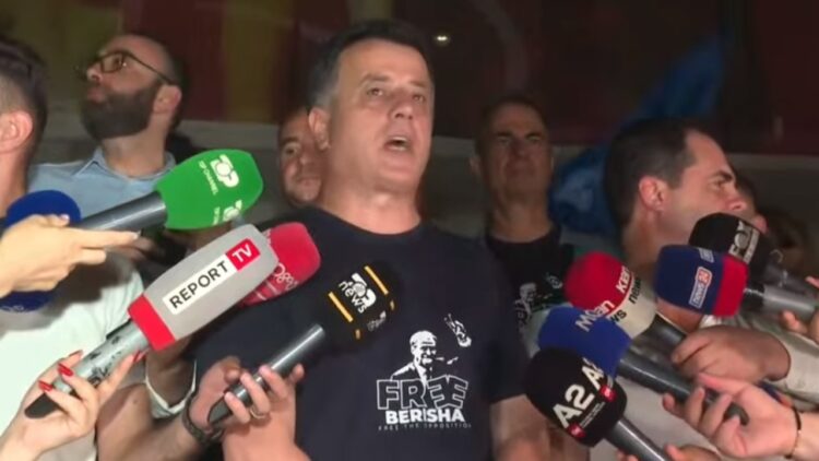 Mbyllet pas 3 orësh protesta/ Noka: Të lirohet lideri; Këlliçi: Protesta e ardhshme…