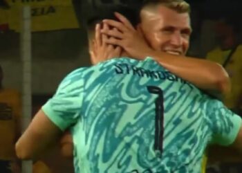 Portieri Strakosha jep pasim për gol, reagon sulmuesi i Anglisë: Asist tani!