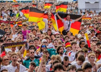 Supersfida Gjermani-Spanjë, tifozët paguajnë çmime rekord për të parë ndeshjen