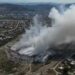 Pamje të reja nga tymi i plehrave në Vlorë/ Zjarri zbulon skandalin e bllokimit të landfillit të ri nga Mirela Kumbaro
