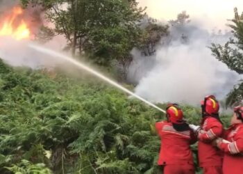 Zjarret në vend/ 2 vatra ende aktive