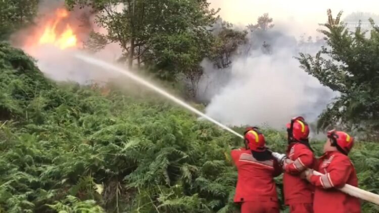 Zjarret në vend/ 2 vatra ende aktive