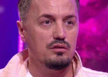 “Plagët e mia janë të hapura…” Blero shfaqet zemërthyer