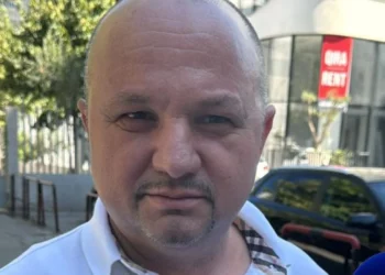 Vrasja në azil/ Flet avokati i historianit: Ai nuk firmos dot, nuk mund të gjuajë me shkop