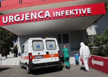 Shpërthen Covid-19, mjekët: 90% e rasteve, janë të prekur nga koronavirusi