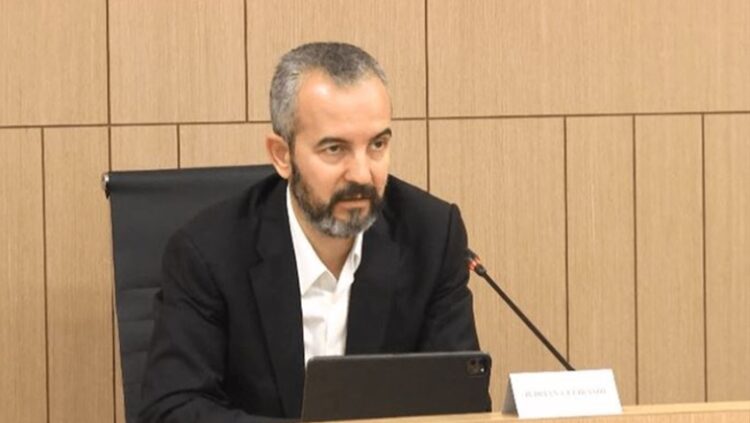 Kostot e votës së emigrantëve, Celibashi: Mbi 3 milionë euro vetëm platforma e regjistrimit