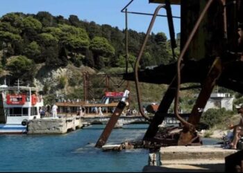 Sazani, Ishulli-xhevahir/ Nga shtëpia e Duçes tek bazat ushtarake të Hoxhës! Trump do ta bëjë strehë për miliarderët