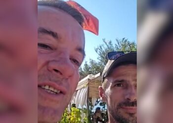 U filmua duke grushtuar një qytetar, biznesmeni Vasil Bedinaj kërkon ndjesë: Jemi prej mishi dhe gjaku, u pajtuam pas 30 minutash