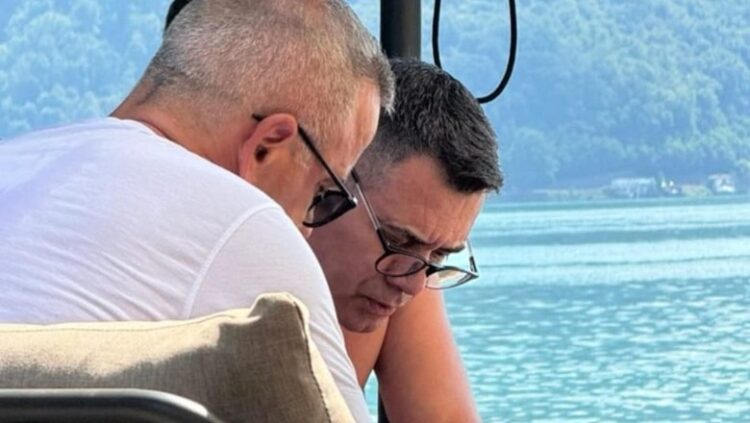 Arben Ahmetaj në shoqërinë e Vangjel Dules në Zvicër