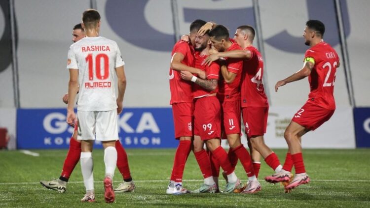 Partizani ‘thyen’ Skënderbeun me 10 lojtarë