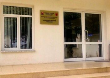 Arrestohet i forti i Pogradecit, në kërkim prej 4 vitesh se qëlloi me kallashnikov në një lokal