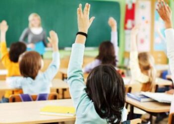 Raporti i Cilësisë së Arsimit: 1600 nxënës braktisin shkollën 9-vjeçare, 2500 të mesmen