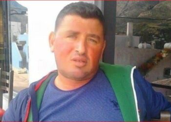 Krimi i dyfishtë në familjen në Konispol, kush është djali që u arrestua