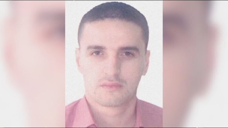 Plagosja te ‘Komuna e Parisit’/ Detaje mbi autorin, ishte rikthyer në Polici pas largimit