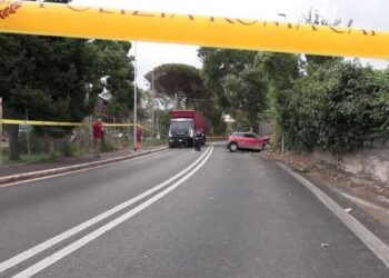 Itali, 22-vjeçari shqiptar i dehur përplas makinën, humb jetën gruaja, tre të plagosur