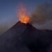 Itali – Mbyllet aeroporti në Katania pas shpërthimit të Etna-s