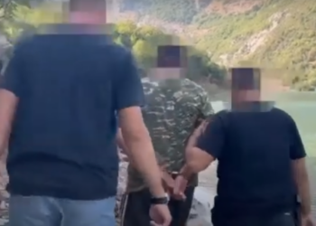 Në kërkim për tentativë vrasje, arrestohet 35-vjeçari në Vaun e Dejës