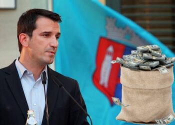 Drejtoresha e Veliajt u jep 118 MLN lekë për riparimin e makinave dy firmave pa licencë