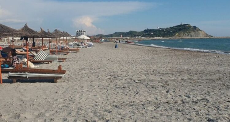 I pushon zemra sapo futet në ujë, ndërron jetë 64-vjeçari në Durrës