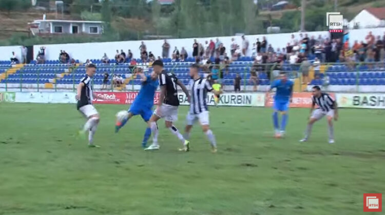 Dhuruan emocione, por nuk gjetën golin! Laçi dhe Tirana ndahen në paqe