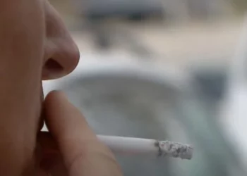 Ndryshon ligji/ Ndalohet shitja e disa produkteve të duhanit, kufizohen cigaret elektronike