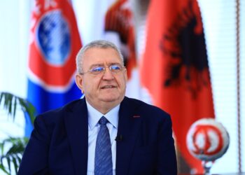 Sezoni i ri futbollistik, Presidenti Duka: Le të shkruajmë së bashku një tjetër kapitull të shkëlqyer në historinë e futbollit shqiptar