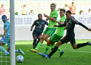 (VIDEO) Bajerni fiton me përmbysje, Kompani debuton me tre pikë në Bundesligë