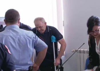 Ndërron jetë në QSUT “i forti i Vlorës”, ishte i dënuar me 25 vite burg për vrasje (Emri)