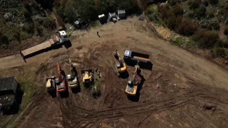 Emigrantët në Gjadër/ Italia shtyn hapjen e kampit, BBC: Ja si do të funksionojë