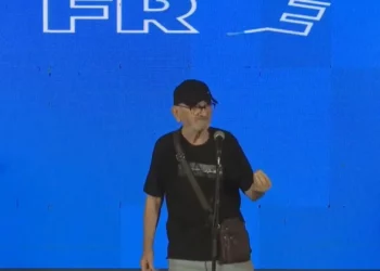 Tubimi te Berisha/ “Ku janë këta?” Aktori Malkaj u kthehet deputetëve: Unë jam sëmurë dhe vij