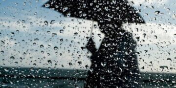 Fieri ‘freskohet’ nga reshjet e shiut