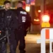 Tjetër sulm në Gjermani! 26-vjeçari kërcënon me thikë kalimtarët, qëllohet për vdekje nga policët