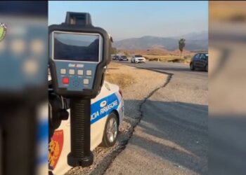 Rrugorja me ‘dorë të hekurt’: 61 shoferë të arrestuar dhe afro 25 mijë gjoba