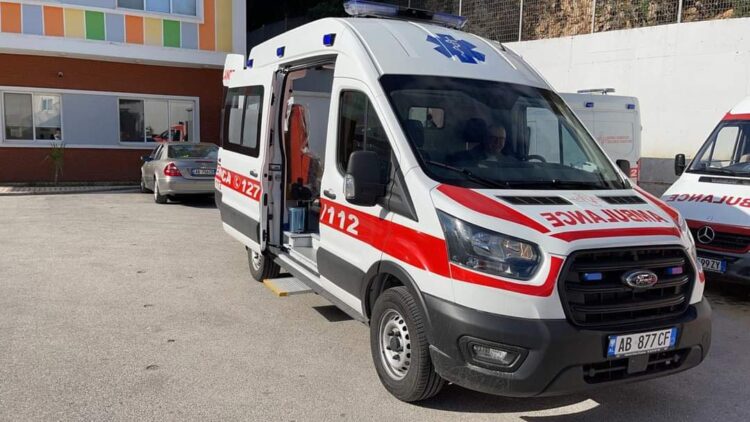 Ndërron jetë turisti suedez në Sarandë, ishte duke notuar kur…