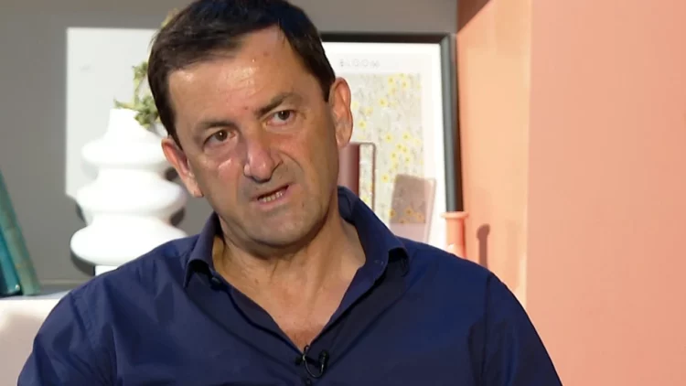 Kërkesa e Belerit për ngritjen e shkollës së mesme në gjuhën greke, ja si përgjigjet Vangjel Tavo