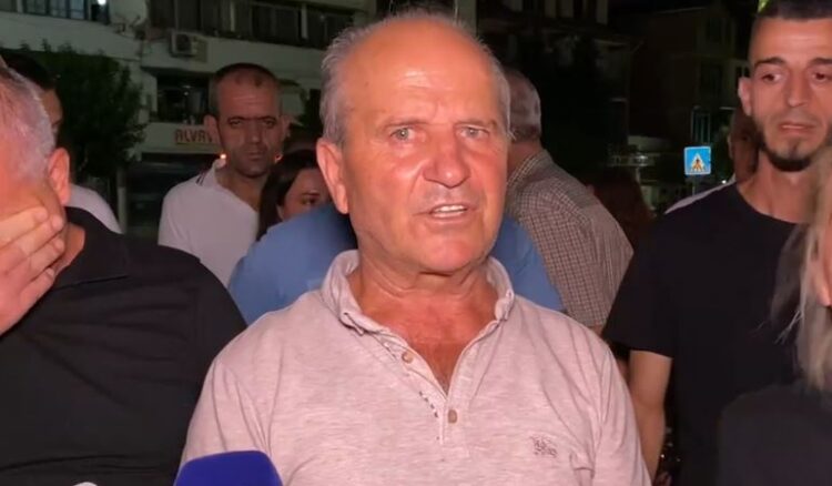 Homazhe për Egli Progën në Pogradec, babai i tij kërkon drejtësi: Duam të vërtetën