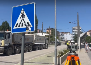 Përgatitjet për hapjen e Urës së Ibrit/ A do ta heqë KFOR postbllokun?